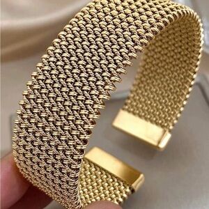 18K Gold Plated Mesh Cuff Bracelet Stainless Steel Wide Band | Luxury Statement